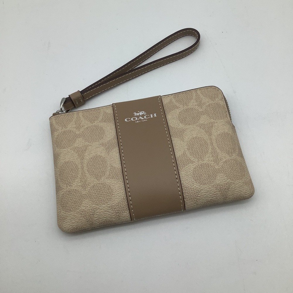 Coach Wristlet Signature Leather Strap Canvas Tan‎ Beige NWT